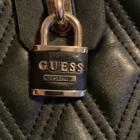 🖤BLACK GUESS HANDBAG🖤 - Picture 14 of 16
